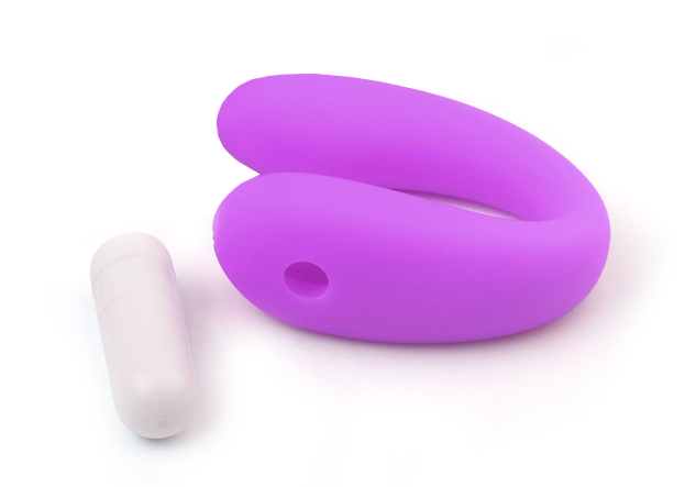 Vibrator Cuplu Otello, Silicon, Mov, 6.8 cm, Passion Labs, Nr. 1, Erotic24.ro