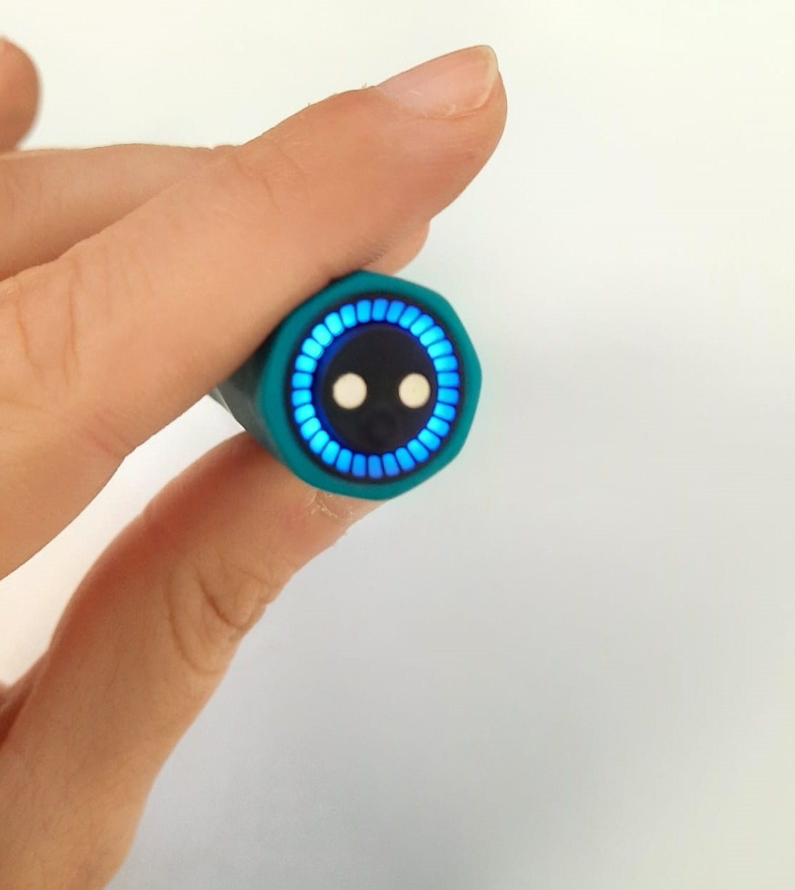 Vibrator Glont Aslan, 10 Moduri Vibratii Puternice, Silicon, USB Magnetic, Verde, 8.5 cm Mokko Toys, Nr. 2, Erotic24.ro