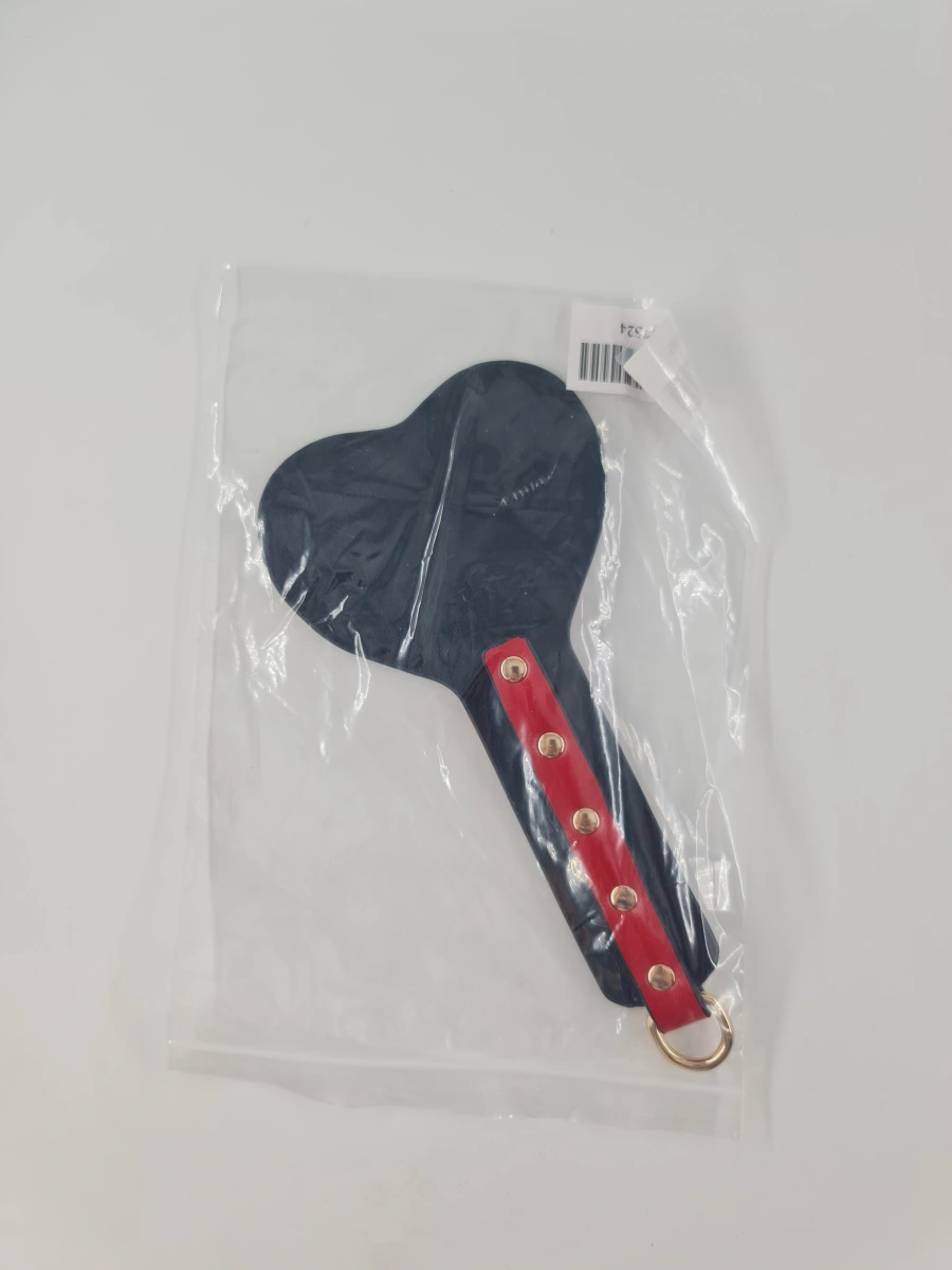 Padela cu Doua Fete, Piele Ecologica, Negru/Rosu, Nr. 3, Erotic24.ro