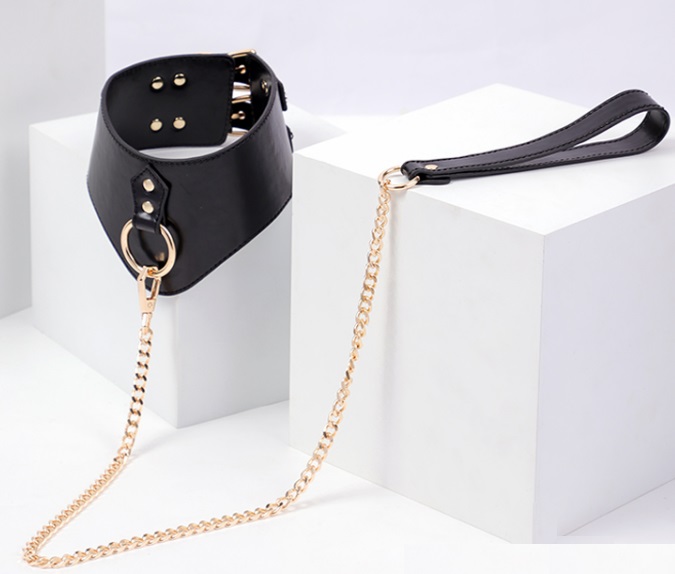 Set Zgarda si Lesa Tight Me Stronger, Negru/Auriu, Guilty Toys, #1, Erotic24.ro