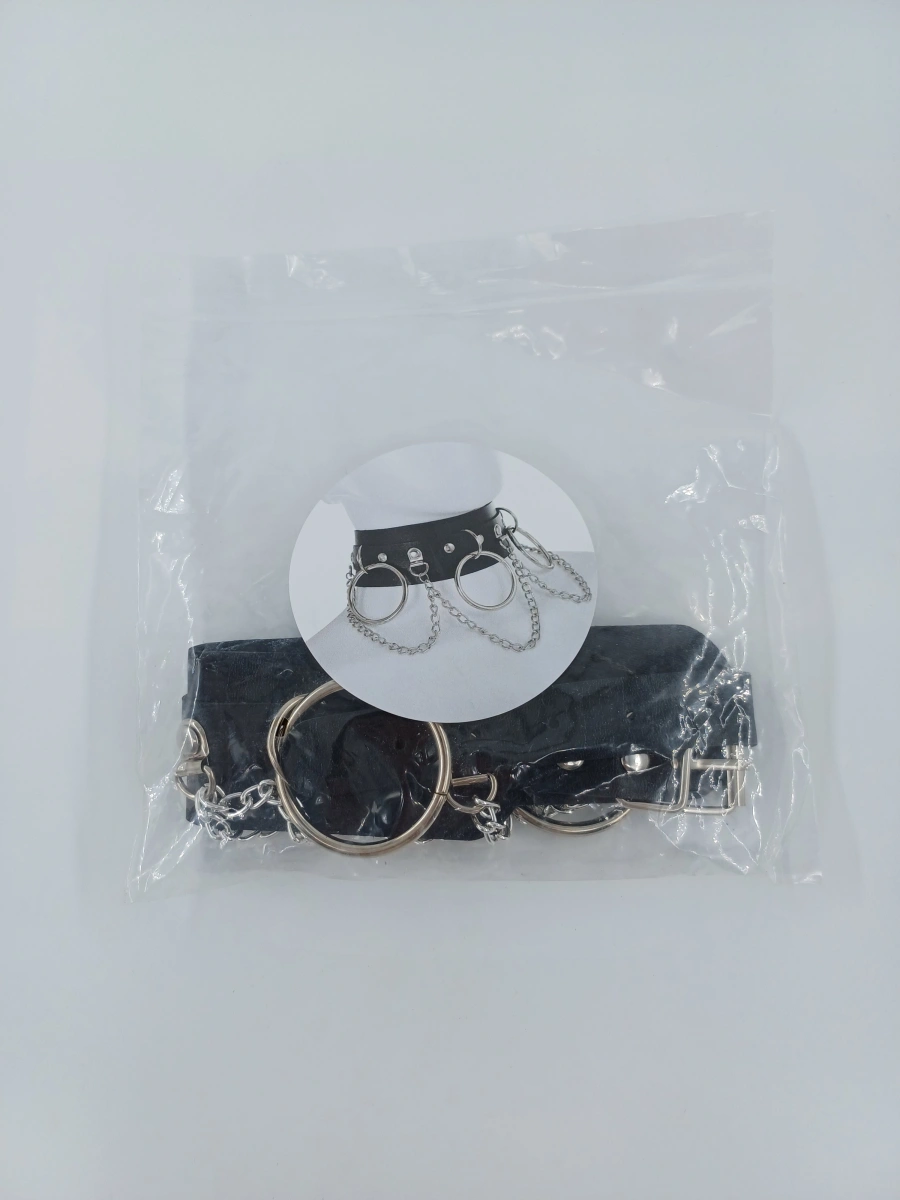 Lesa cu Lant si Cercuri Metalice, #4, Erotic24.ro