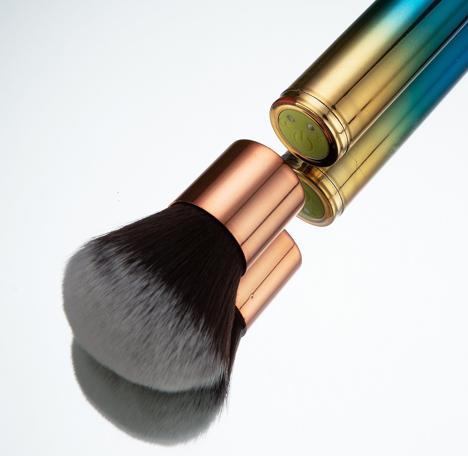 Vibrator Brush Me!, 10 Moduri Vibratii Puternice, USB Magnetic, Multicolor, 17 cm, Guilty Toys, Glamour, #4, Erotic24.ro