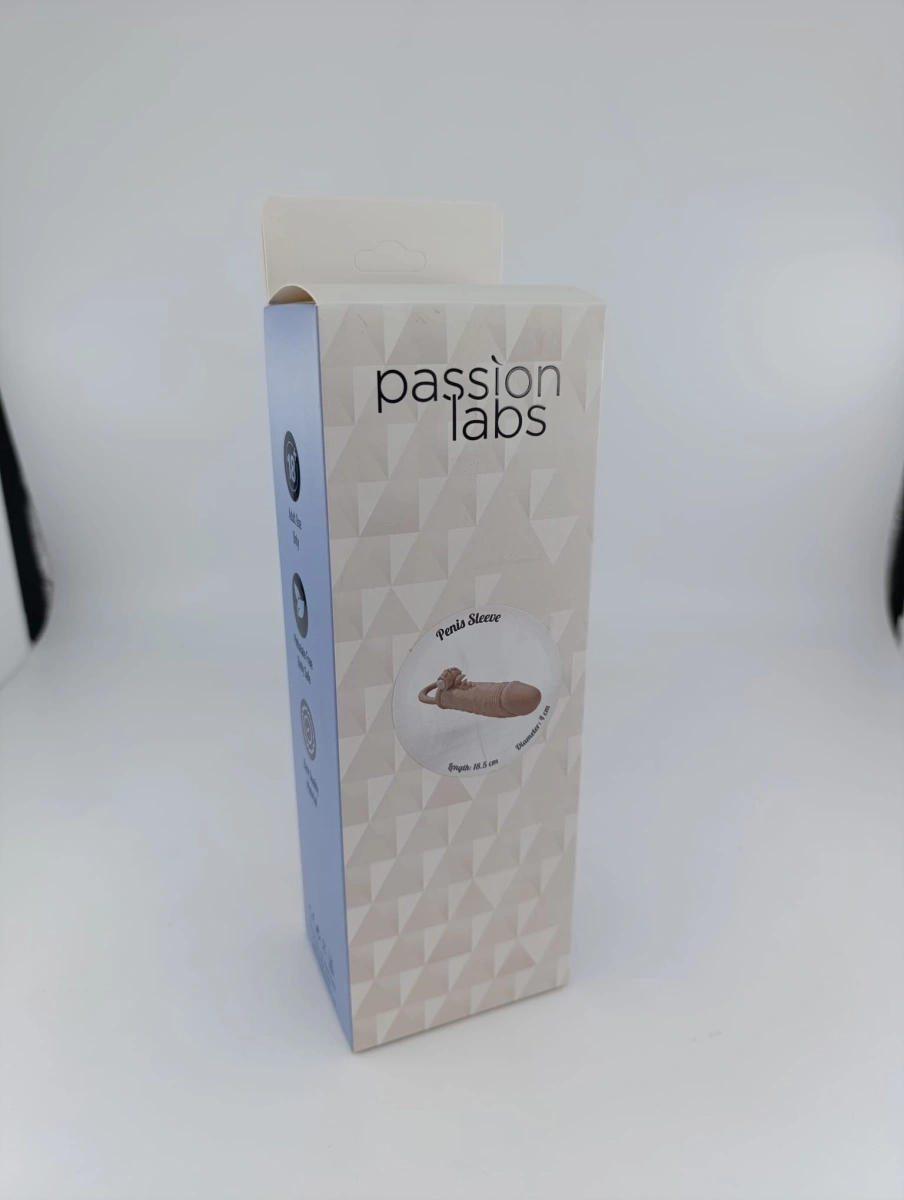 Manson Penis cu Vibratii Fantasy, TPE, Natural, 18.5 cm, Passion Labs, #2, Erotic24.ro