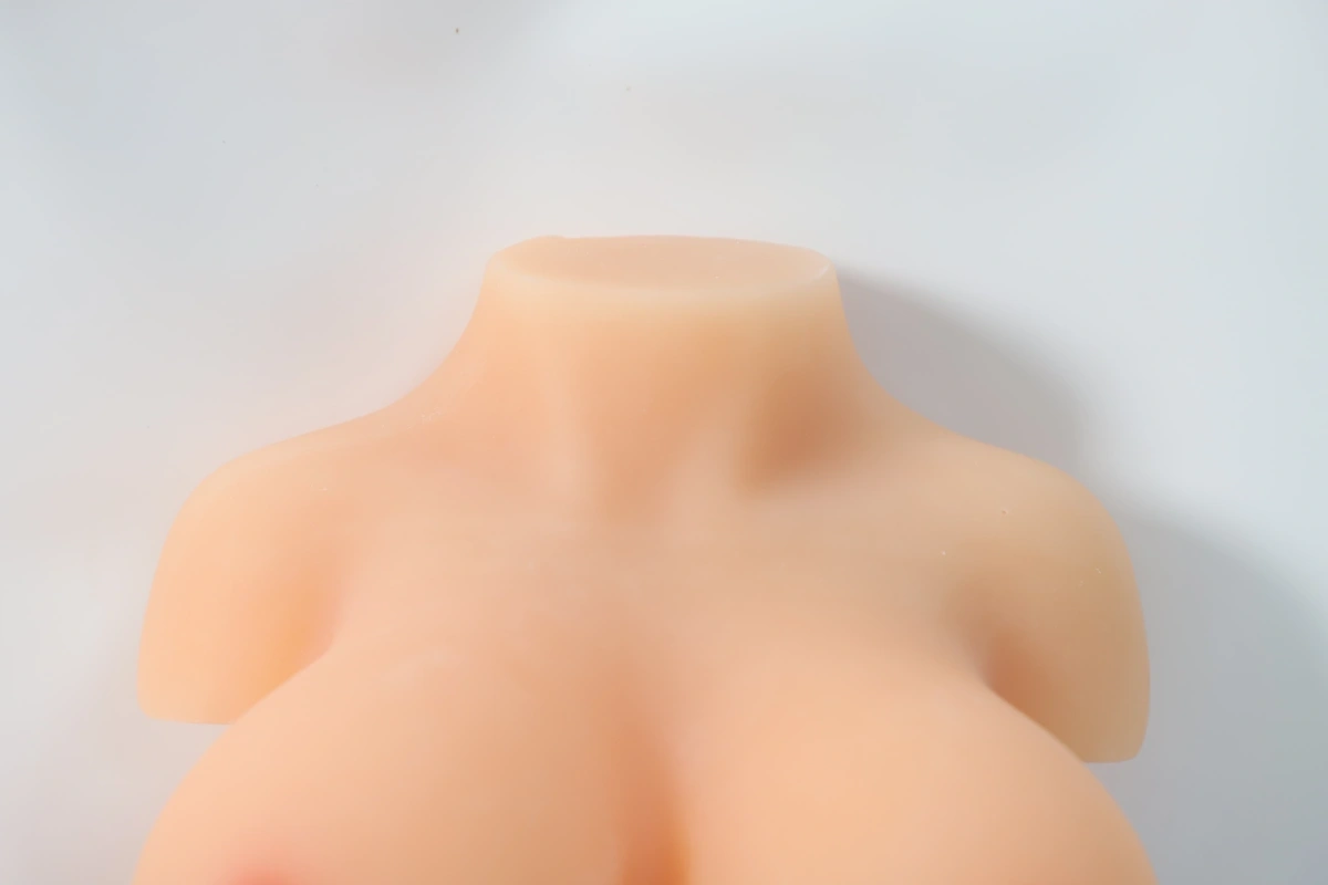 Masturbator Realist cu Sani, Vagin si Anus, TPE, Natural. 3.7 kg, Nr. 7, Erotic24.ro