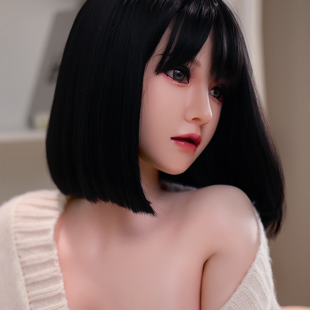 Papusa Reala Ailin 140 cm, Silicon, Standing Feet, Nr. 2, Erotic24.ro