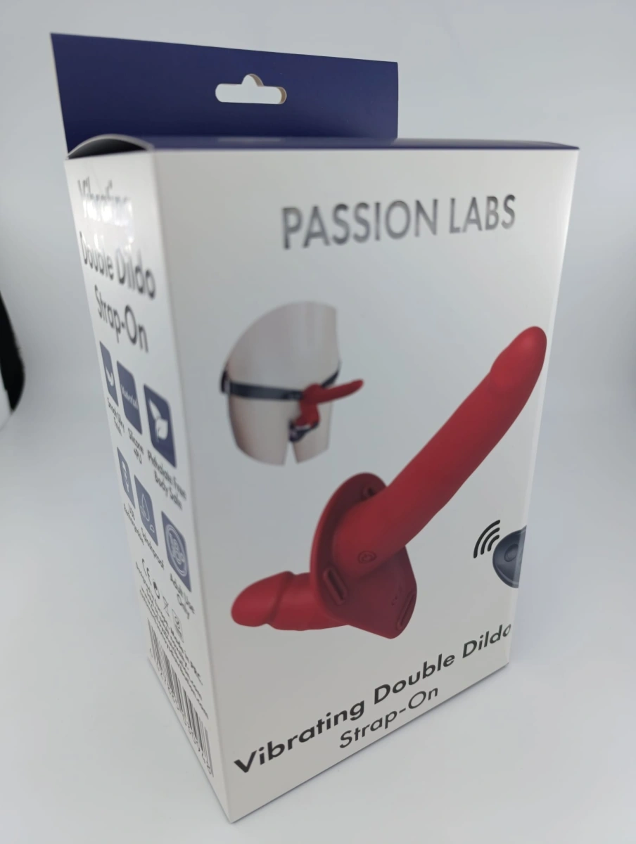 Strap-on pentru Femei, Remote Control, 10 Moduri Vibratii, Silicon, USB, Rosu, Passion Labs, #4, Erotic24.ro