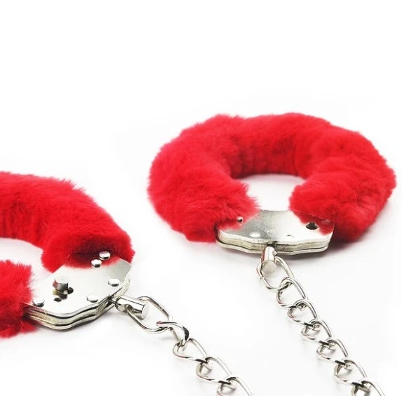 Catuse Maini Fluffy Cuffs, Rosu, Nr. 2, Erotic24.ro