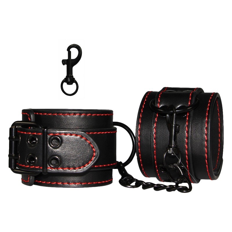 Catuse pentru Picioare Reglabile Piele Ecologica Negru/Rosu, Nr. 2, Erotic24.ro