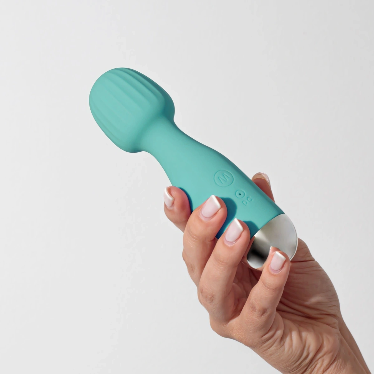 Vibrator Crushious Wanderlust Mini Wand, 10 Moduri Vibratii, Silicon, USB, Verde, 15 cm, Nr. 4, Erotic24.ro