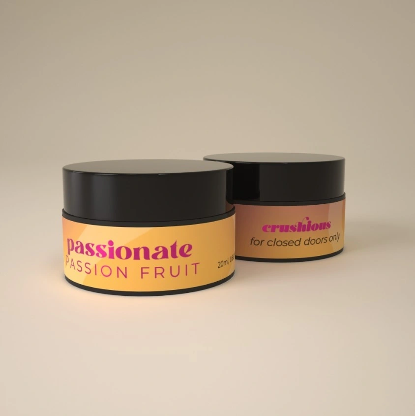 Lumanare de Masaj cu Feromoni Passionate, Parfum Fructul Pasiunii, 20 ml, Nr. 3, Erotic24.ro