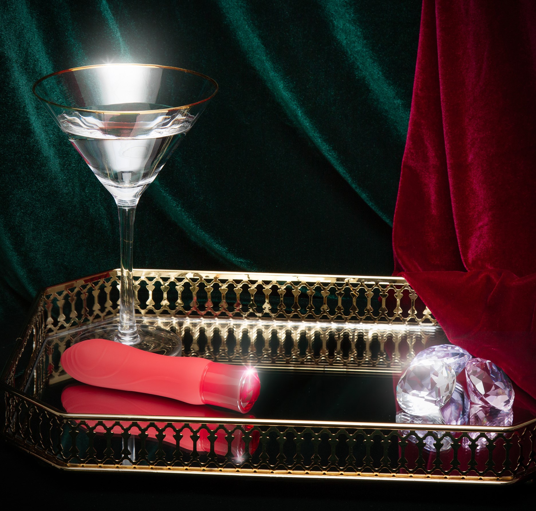 Vibrator Desire Ruby, 10 Moduri Vibratii, Silicon, USB, IPX7, Rosu, 13.9 cm, #9, Erotic24.ro