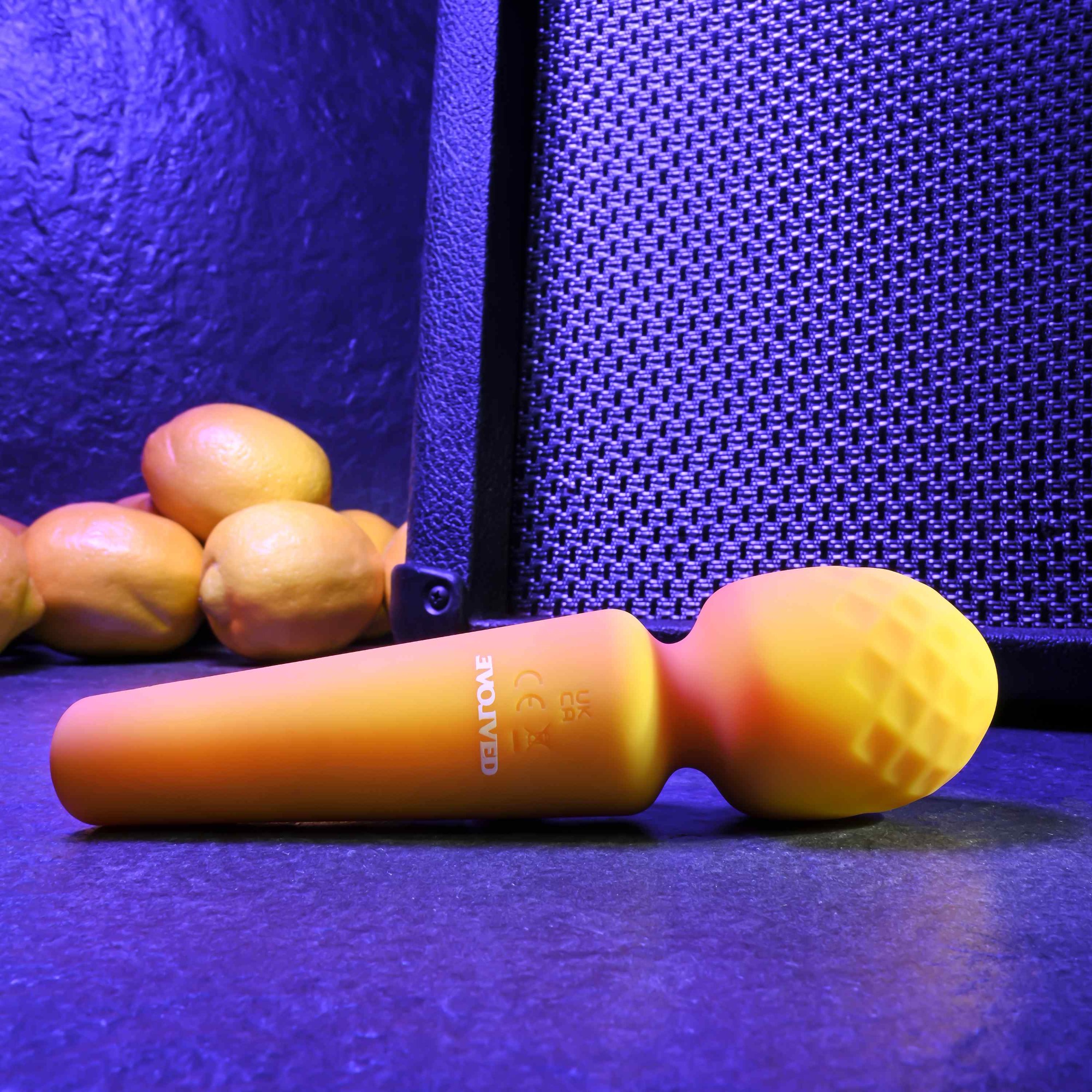 Vibrator Wand Sunshine, 10 Moduri Vibratii, Silicon Lichid, USB, Galben, 17 cm, #10, Erotic24.ro