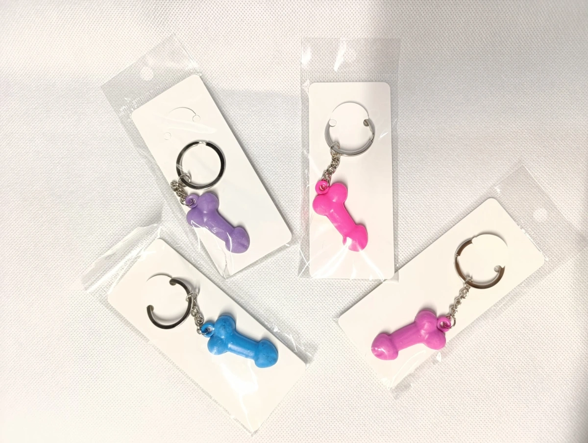 Breloc cu Penis, Diverse Culori, #1, Erotic24.ro
