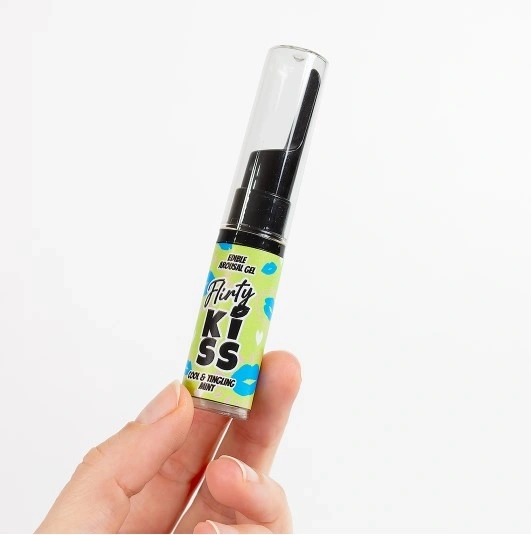 Set Comestibil Flirty Kiss 2 Geluri Stimulatoare, Efect Incalzire si Efect Racoritor, 16 gr, #3, Erotic24.ro